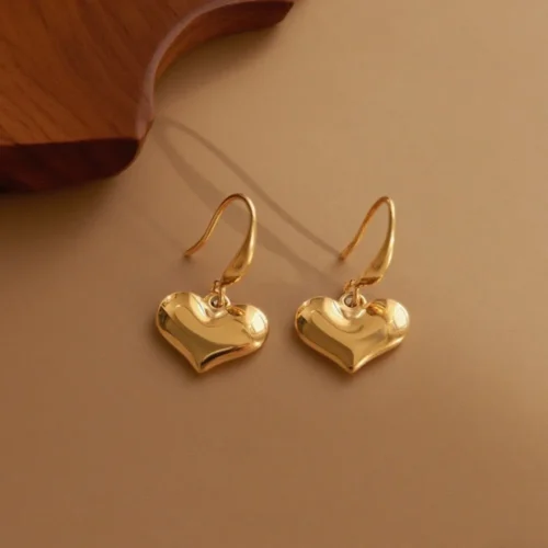 aretes corazon brillante dorado