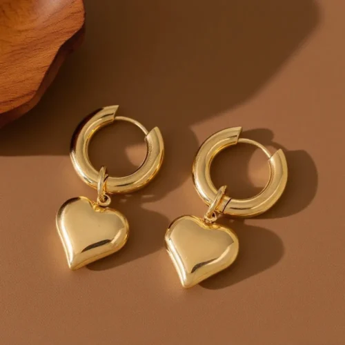 aretes corazon dorado