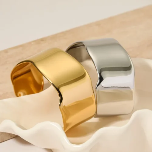 pulsera dorado irregular