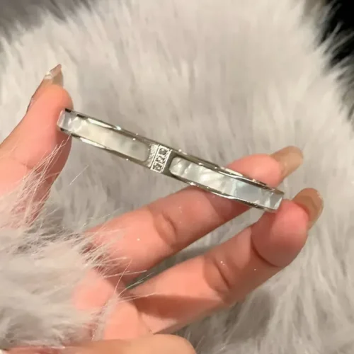 pulsera plateado concha blanca