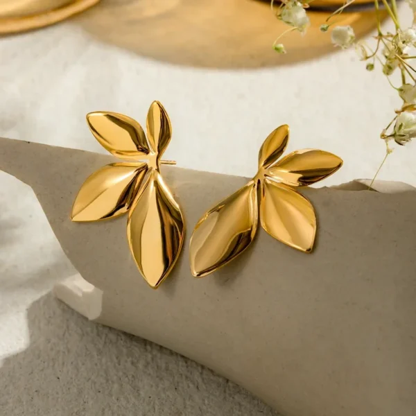 Aretes Leaf Dorados